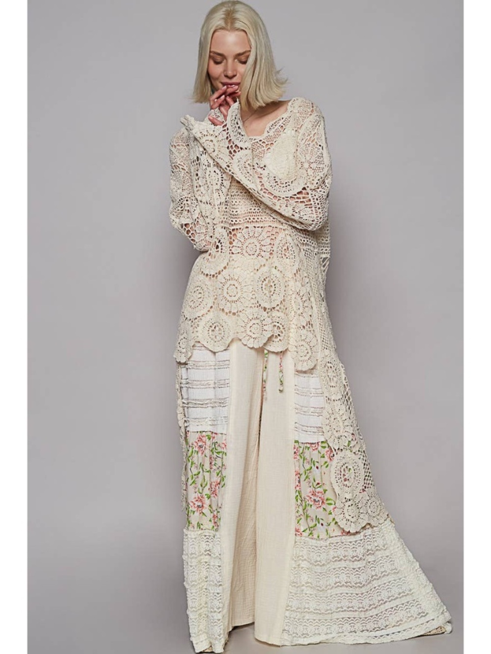 SM253 | POL Elongated Crochet Long Sleeve Top | Ivory